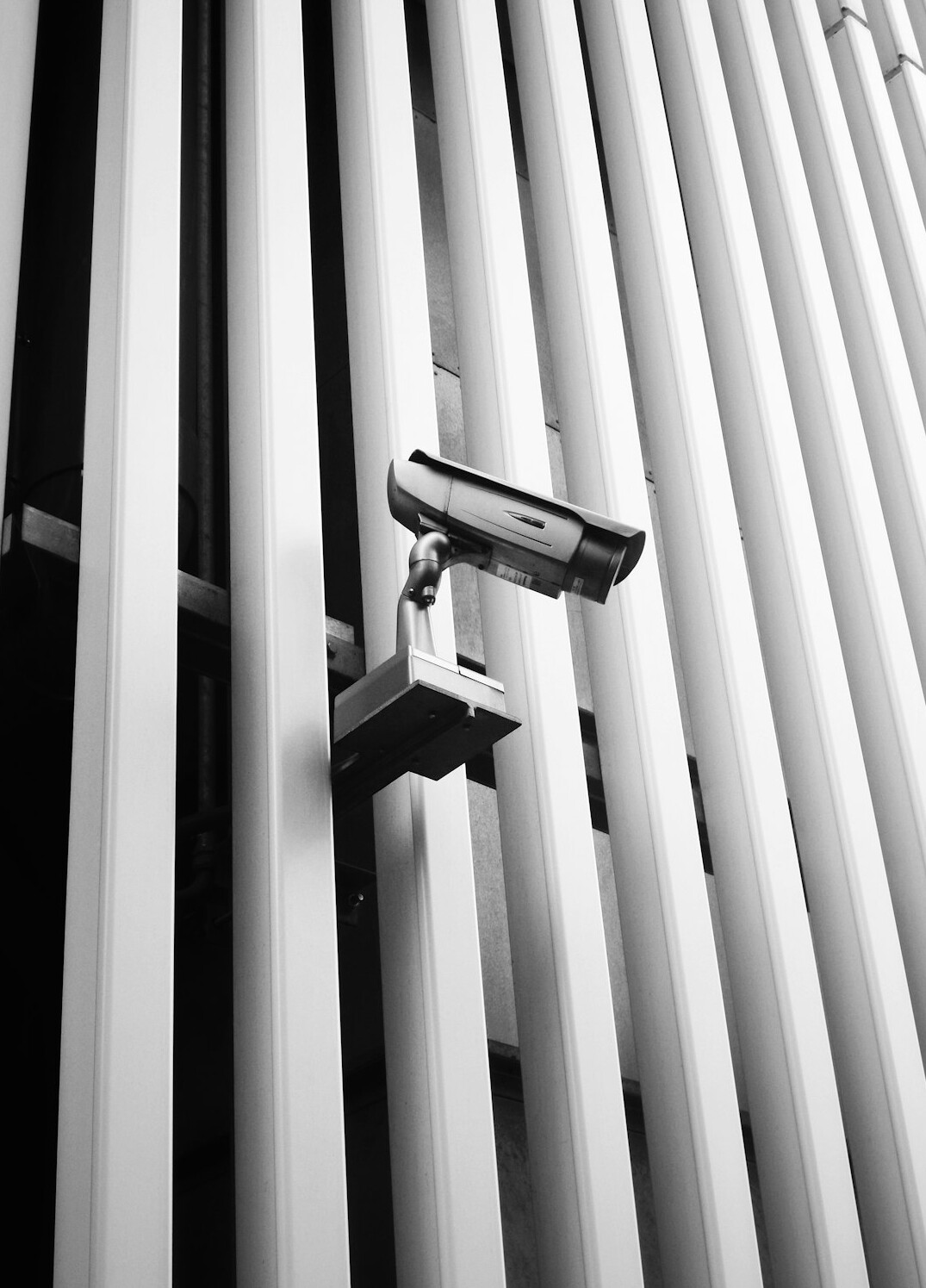 security camera footage analysis