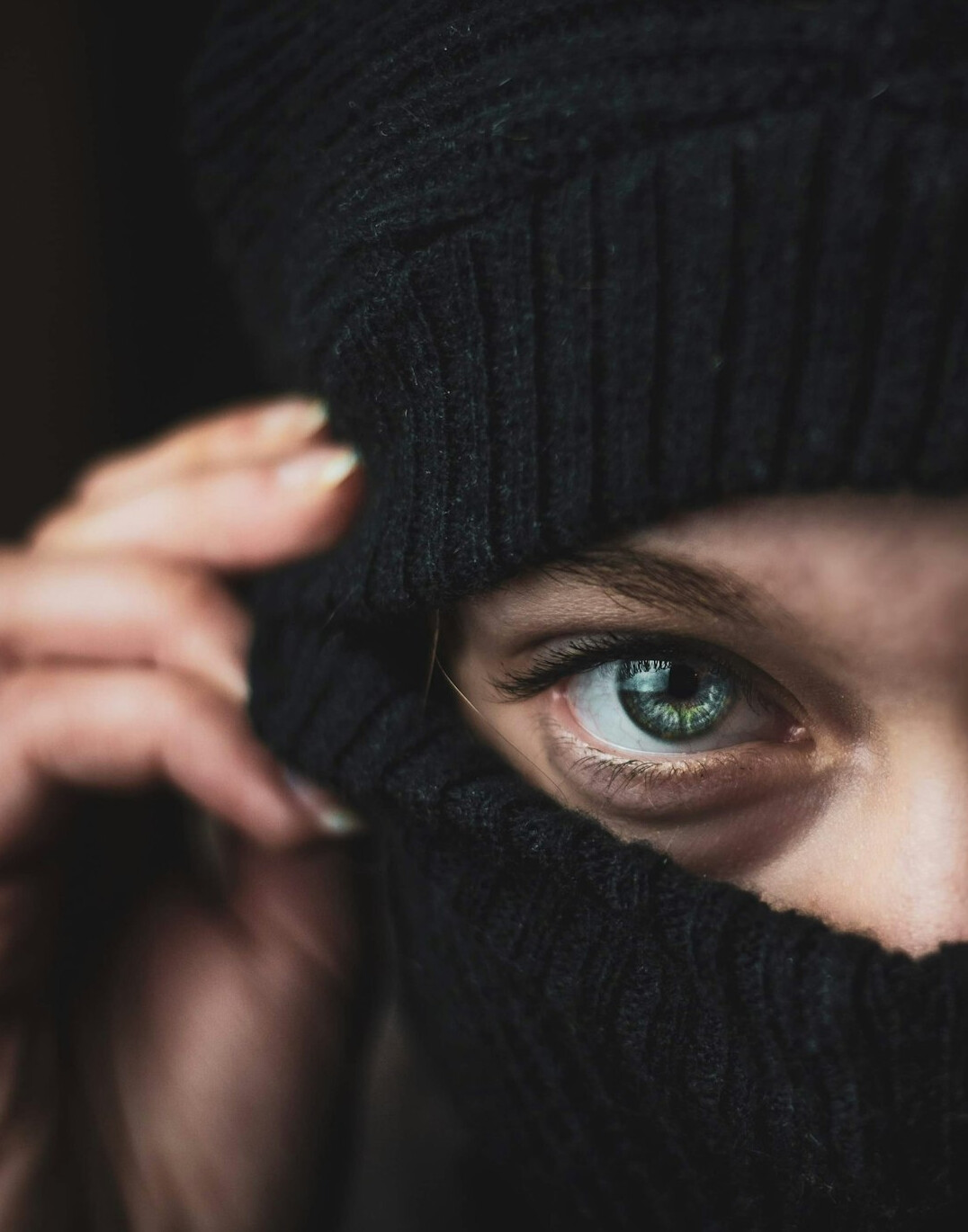 thief with clever disguise